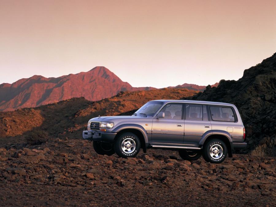  Toyota Land Cruiser 80 VX-R 1995 года  (UAE) (фото 2 из 2)